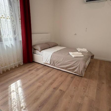 Station & Airport Hotel Pisa Bagian luar foto