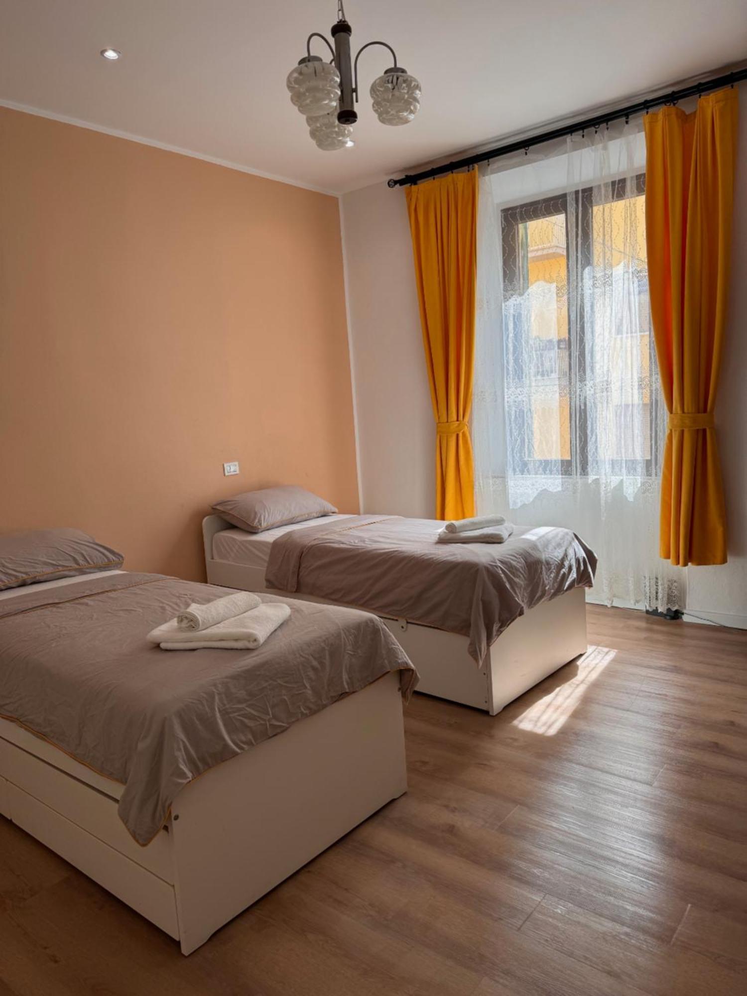 Station & Airport Hotel Pisa Bagian luar foto
